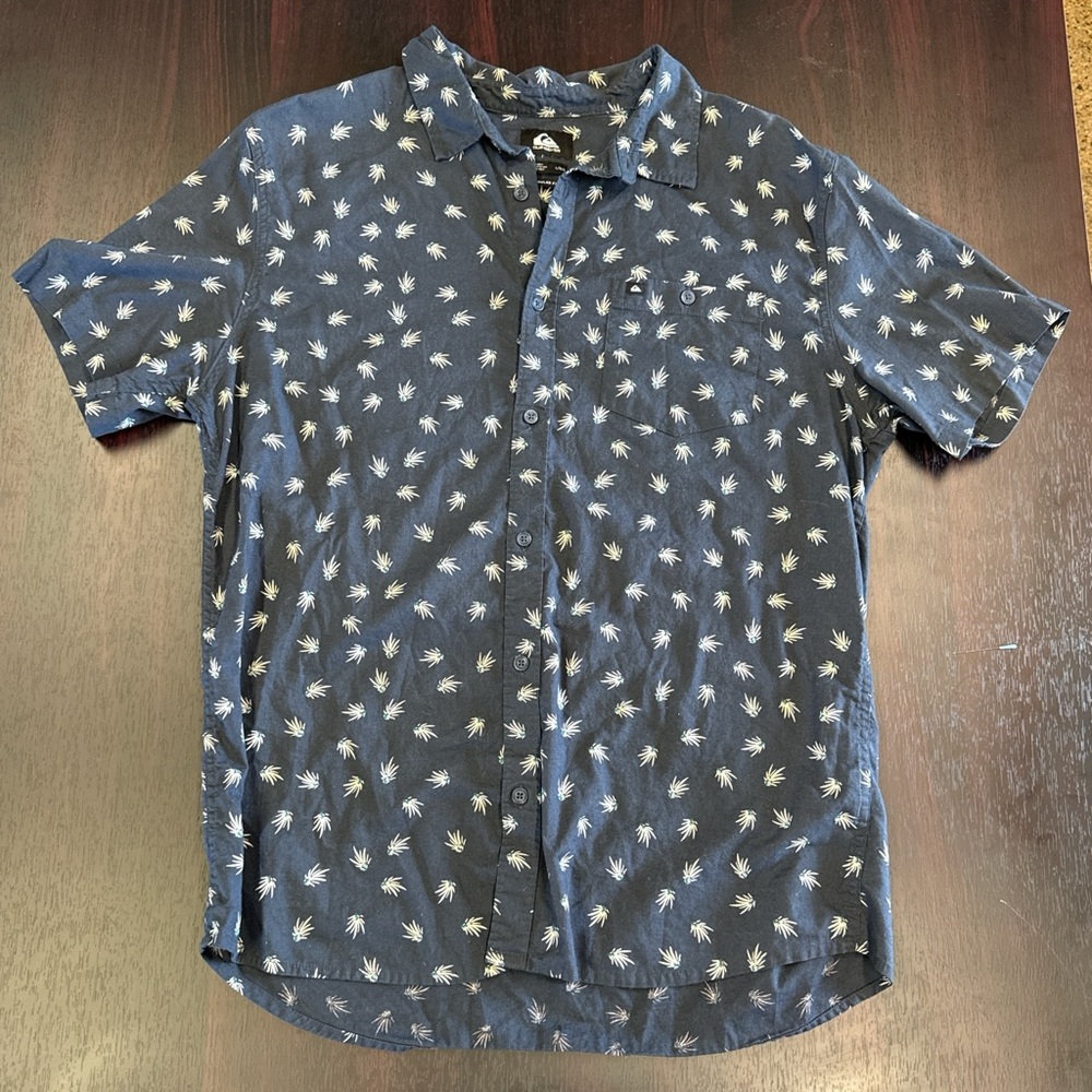 Large Blue and white Quicksilver short sleeve button up shirt
